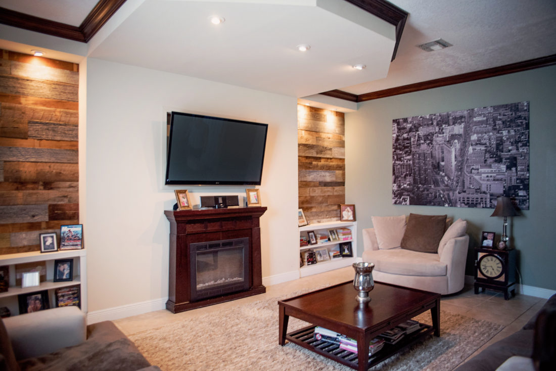 Orlando living room reclaimed wood walls