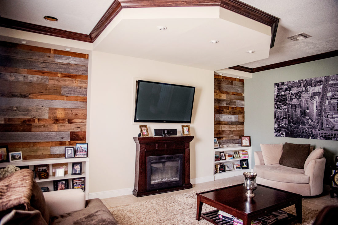Orlando living room reclaimed wood walls